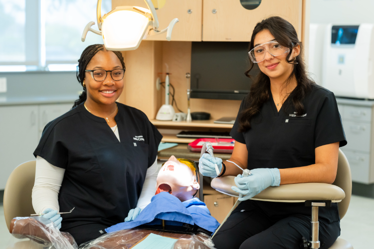 Students in the San Diego Mesa College dental assisting program. (Mesa College photo)
